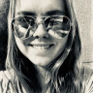 Meet your Posher, Laraleigh